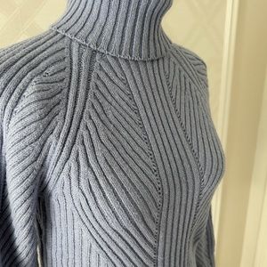 NWOT Sundance Periwinkle Blue Knit Shirt with asymmetric pattern size M